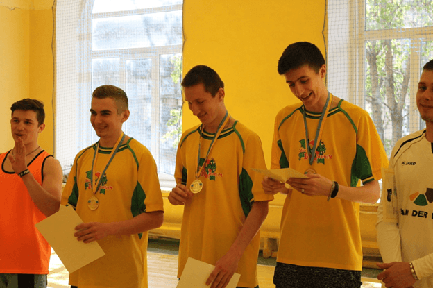 Волейбол об’єднує факультети