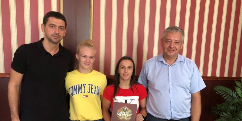 Продовження навчання відомих спортсменок